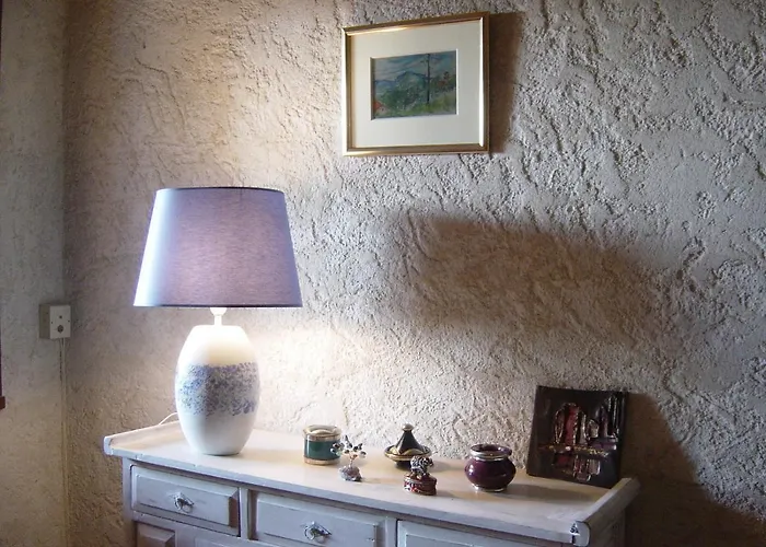 Villa Avec Piscine Au Lavandou Dans Jardin Méditerranéen Le Lavandou