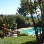Avec Piscine Au Lavandou Dans Jardin Mediterraneen *